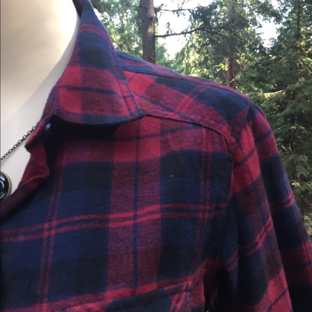 Kyoto klothing  burgundy plaid button down oversized flannel top pockets - Picture 6 of 14